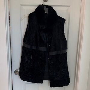 Via Spiga Black Textured Women's Vest